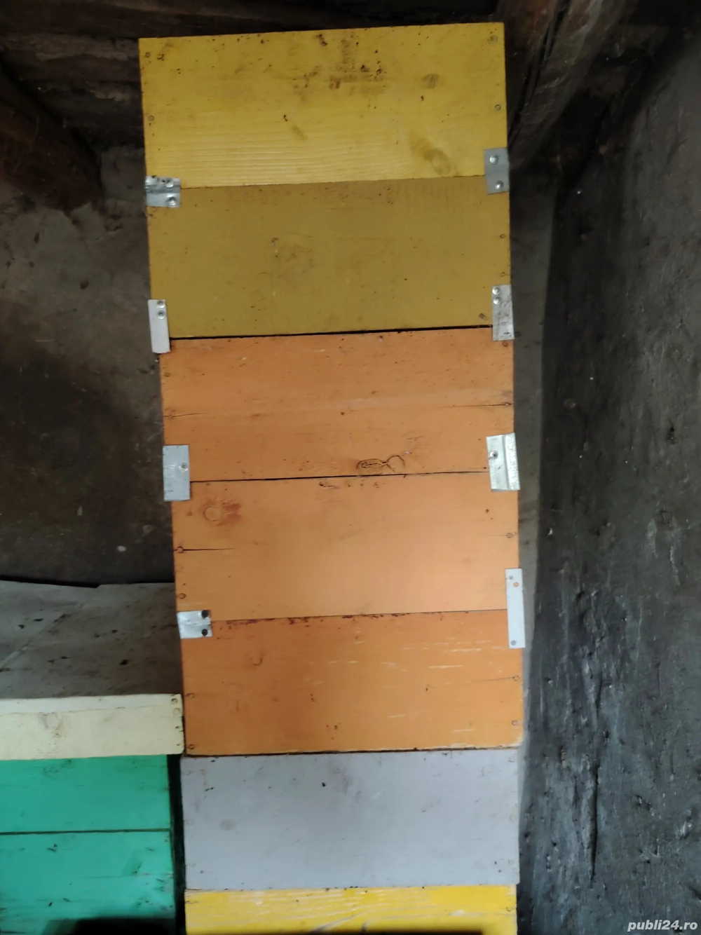 Stupi second-hand cu caturi 1 1 si 1 2 de vânzare