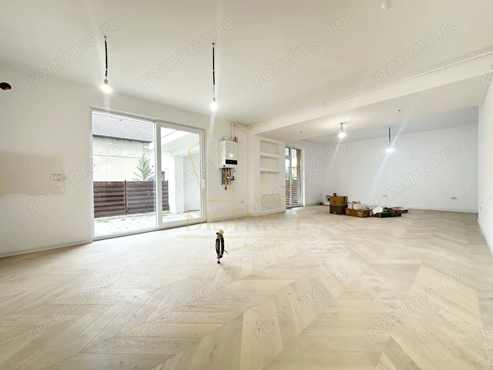 Apartament cu 4 camere și curte proprie | Aradului