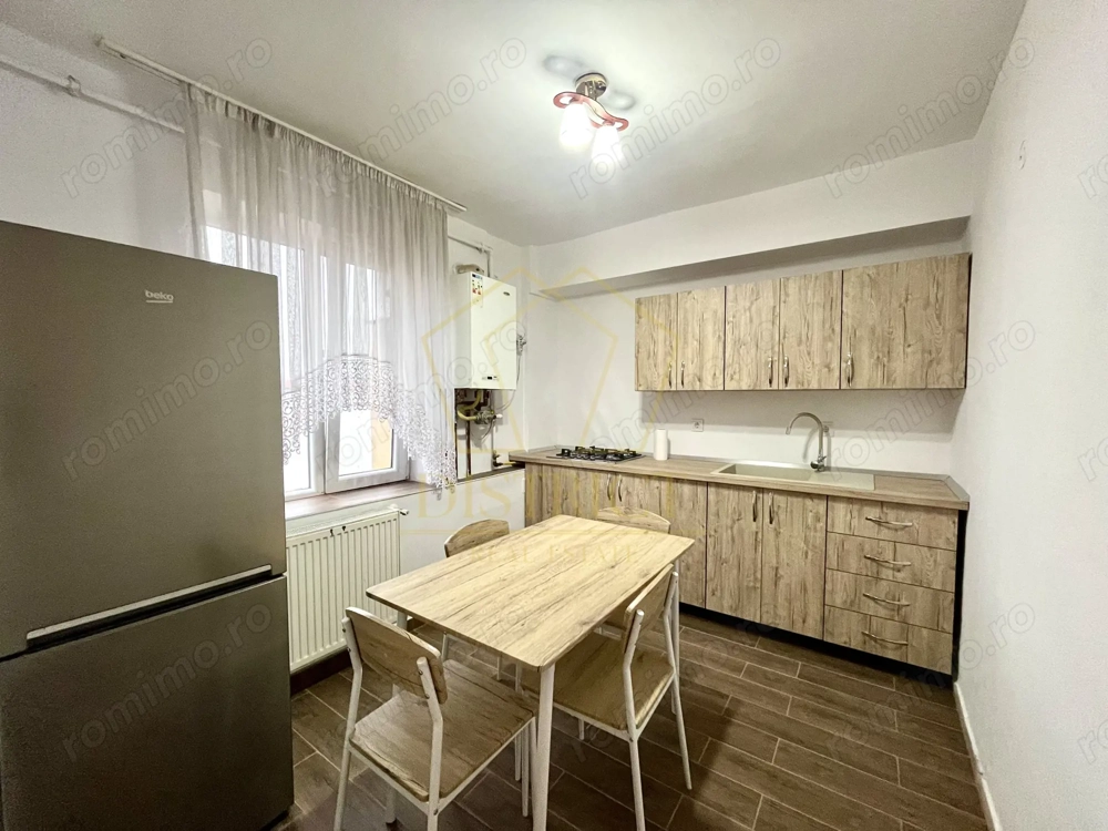 Apartament cu 2 camere decomandat | Piața Operei