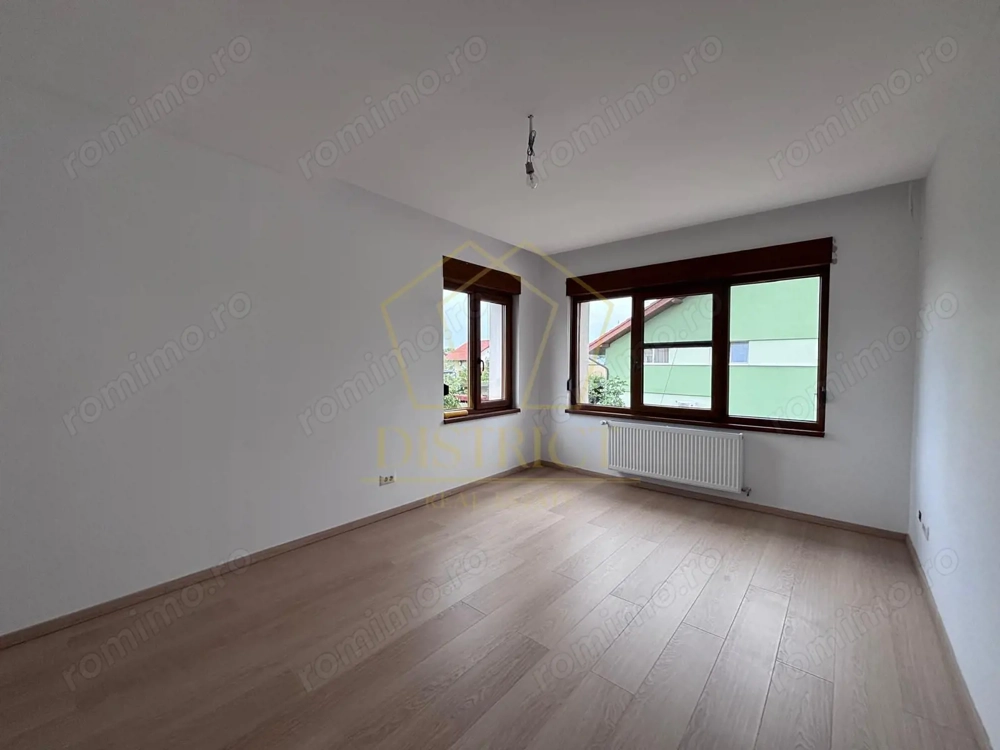 Duplex modern cu 5 camere, birouri sau rezidential  | Dumbravita