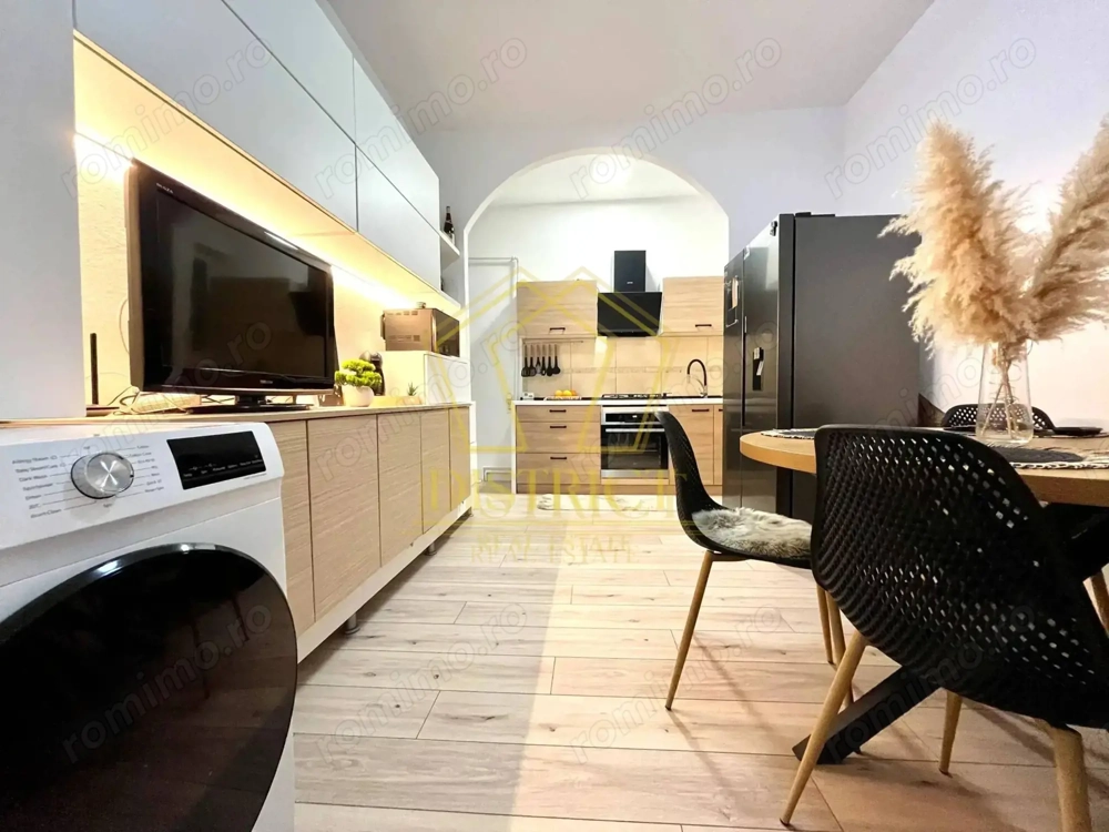 Casa cu 3 camere | Bălcescu