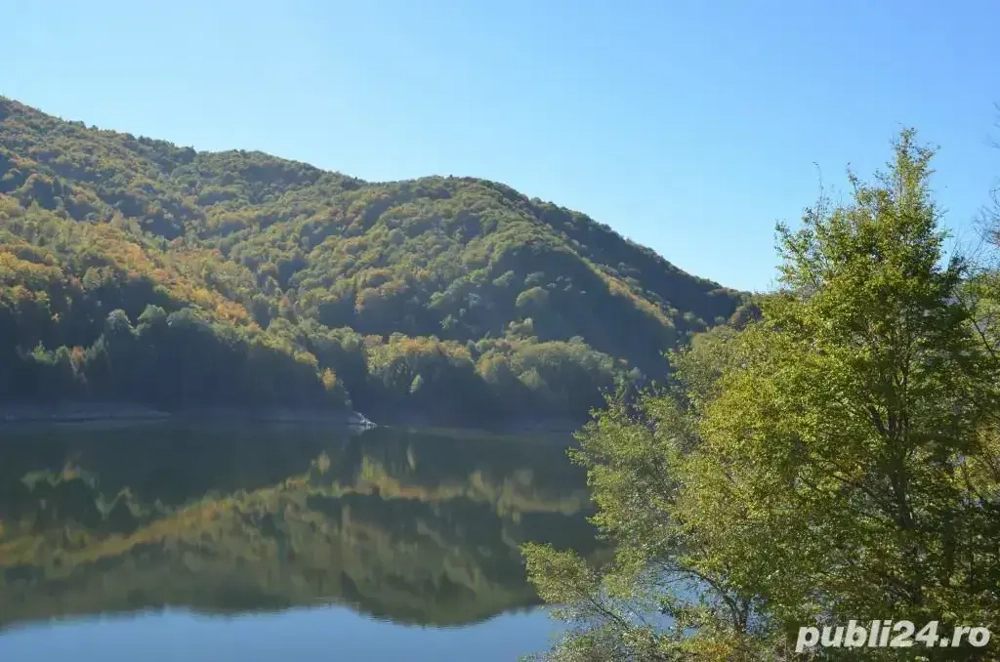 Vand teren INTRAVILAN Valea Uzului, Punct ,,Jgheab,, 