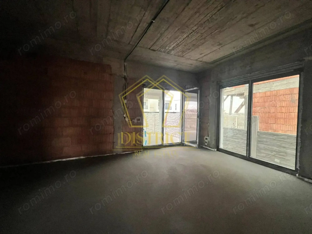 Duplex superb cu 5 camere despartit prin camera tehnica I Chisoda