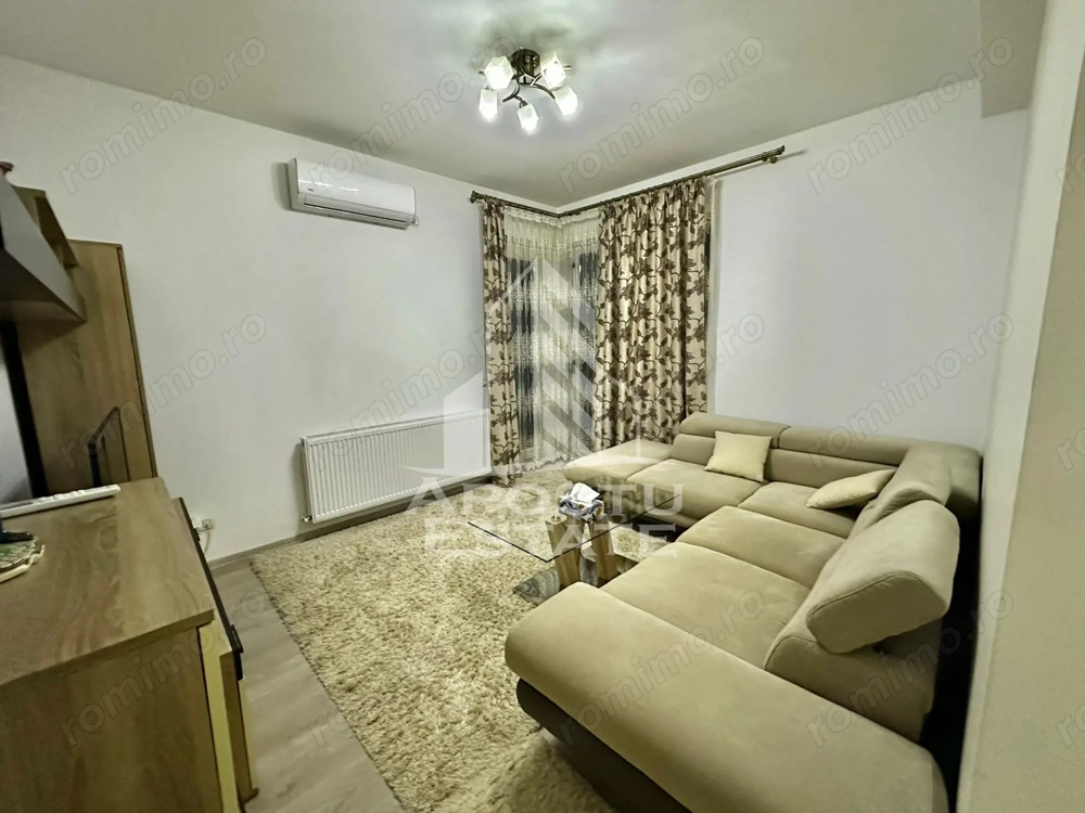 Apartament 2 camere, parter, decomandat,loc de parcare,Giroc