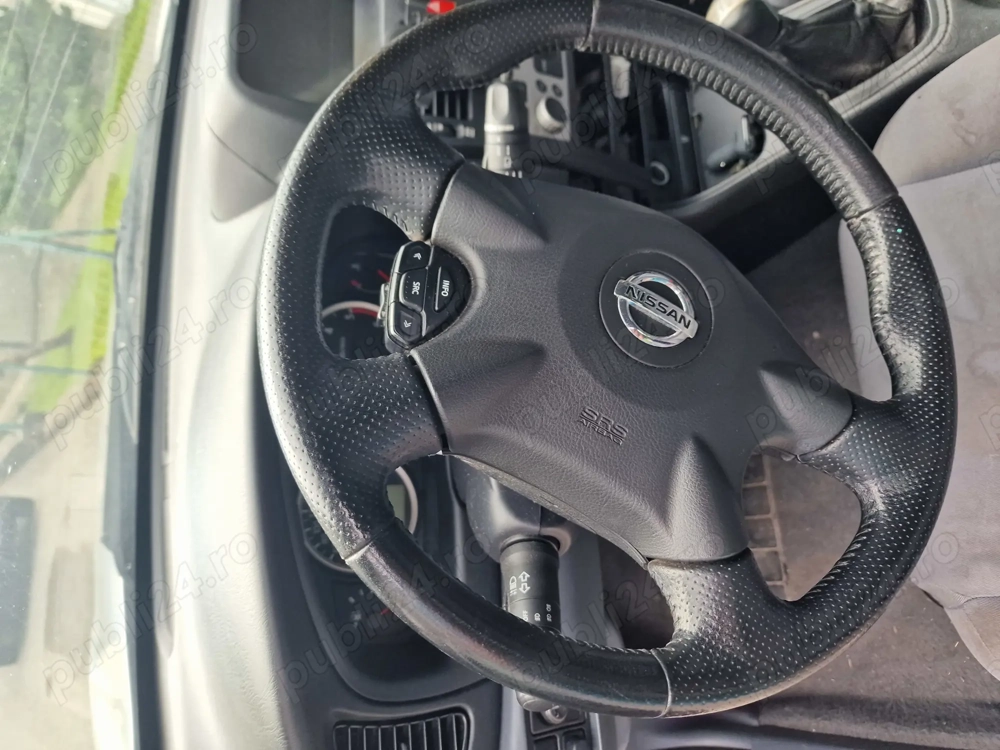 De vanzare nissan almera