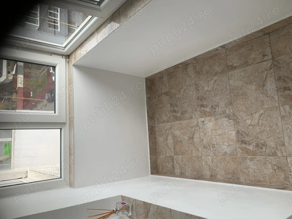 Ofer spre închiriere garsonieră confort  1 decomandată