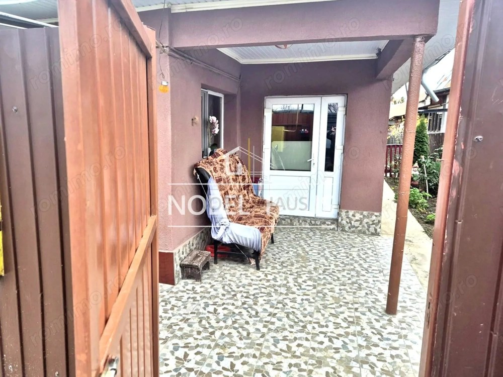 Casa si teren, central Barlad, str Al Sahia