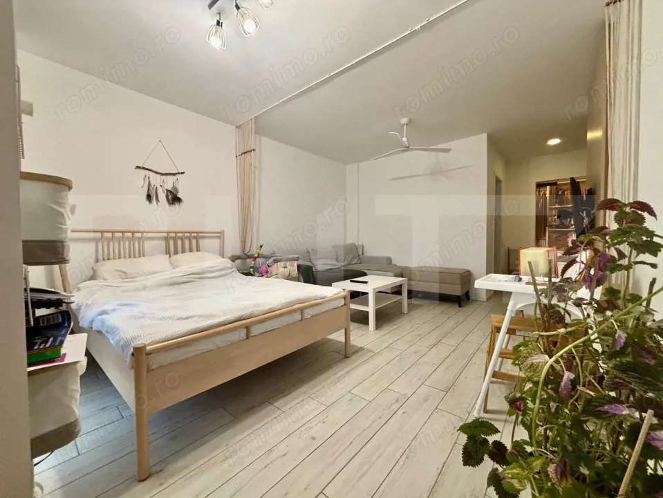 Apartament cu o camera decomandata, 46 mp, intermediar, garaj, The Office