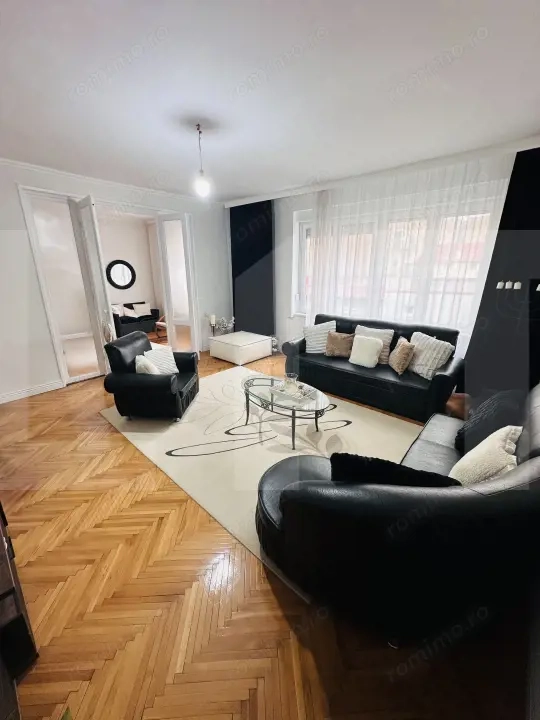 Spatiu generos in centrul Aradului, 180mp utili, investitie ideala