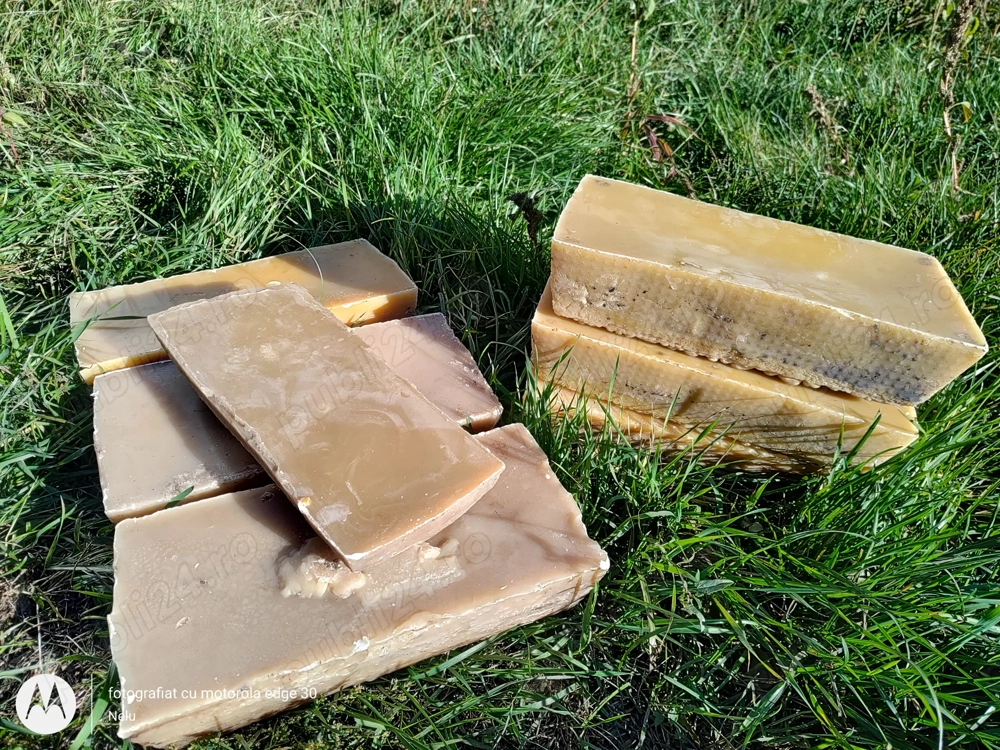 Ceara naturala de albine