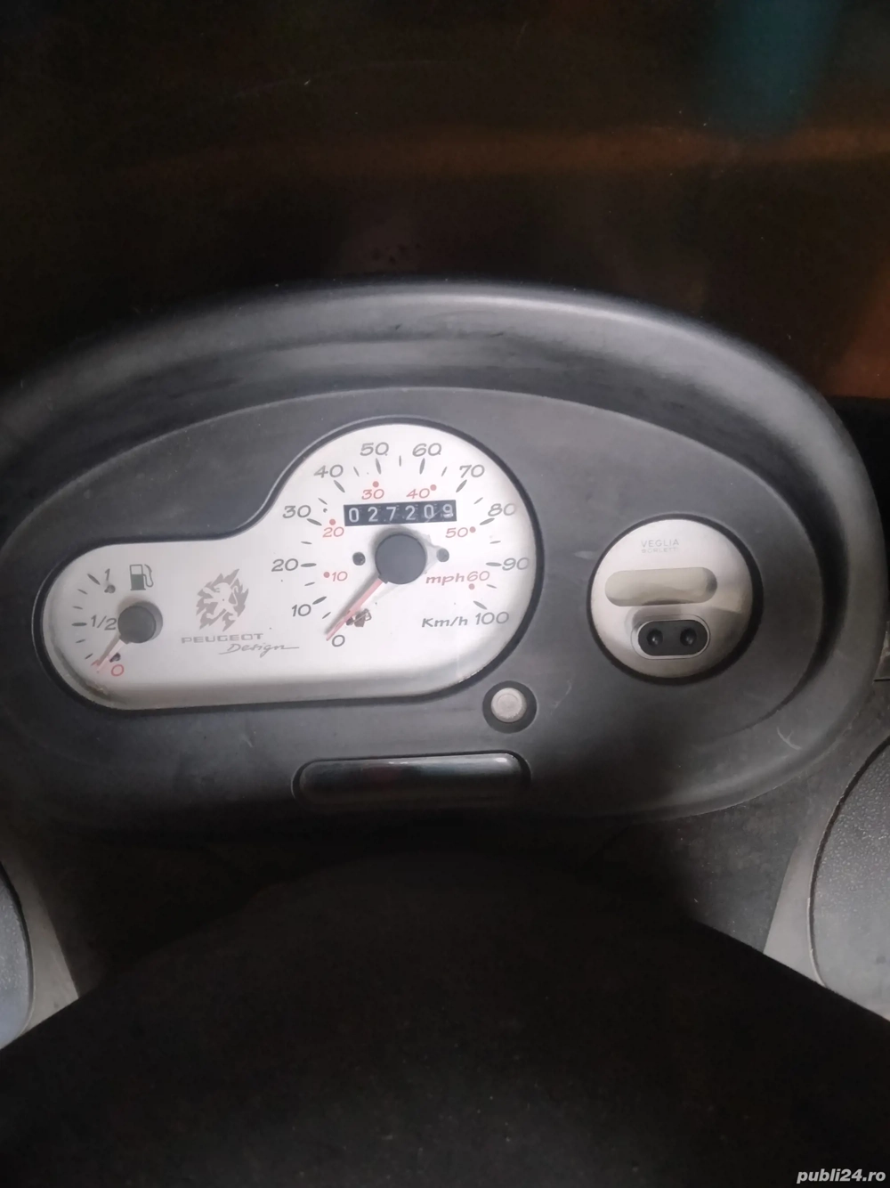 vand scuter peugeot elyseo