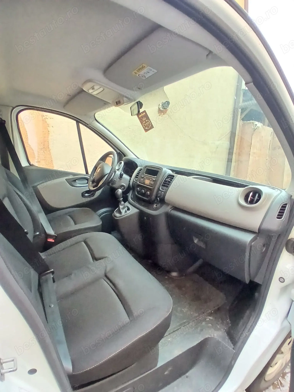 Renault Trafic Combi L1H1 1.6 dCi 95 8+1 Authentique