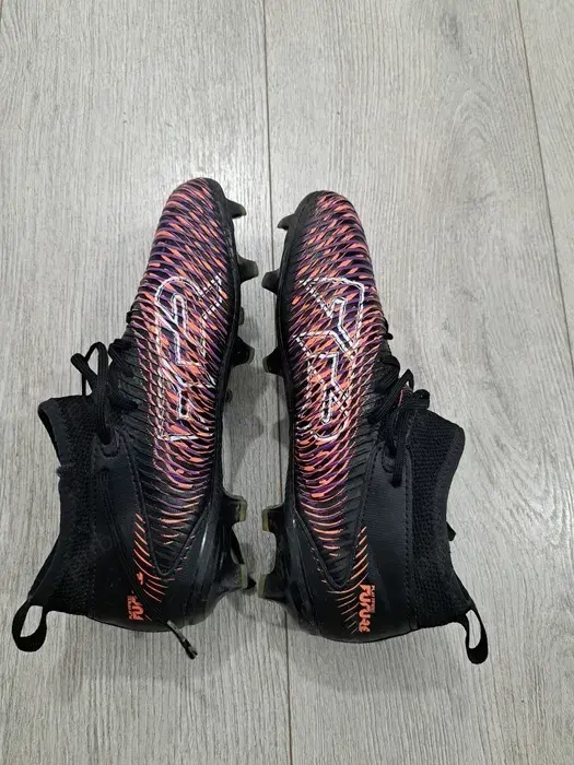 Ghete Puma, cu crampoana, pentru fotbal