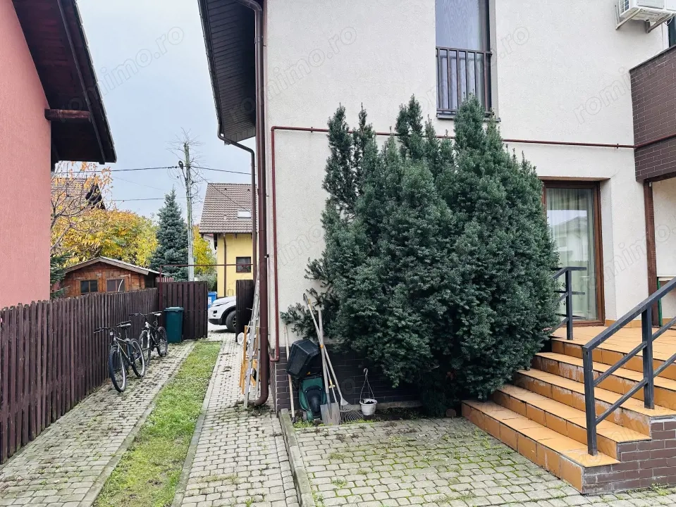 Vila spectaculoasa, 240 mp construiti, 330 mp teren, duplex, Chiajna