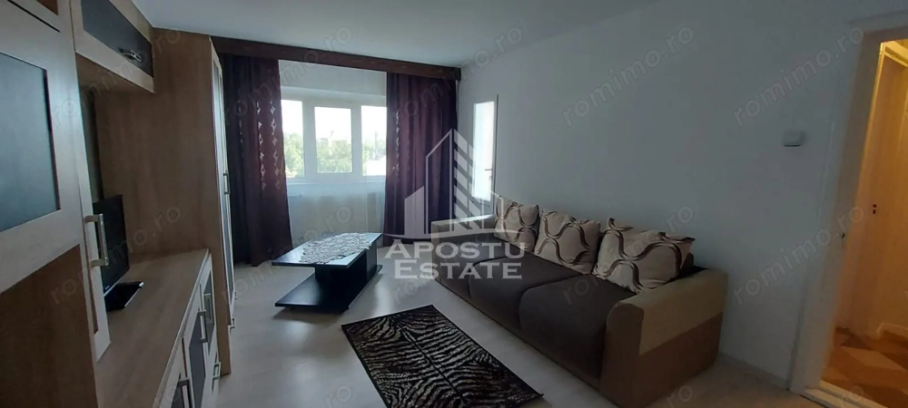 Apartament 3 camere, decomandat,Complexul Studentesc
