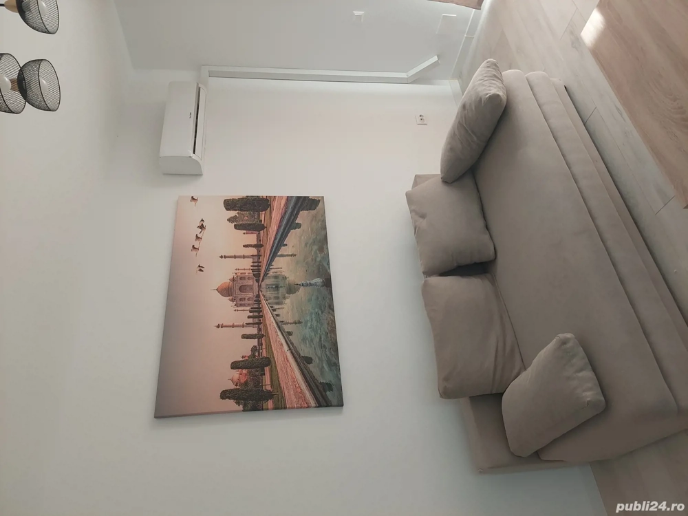 Inchiriez apartament regim hotelier