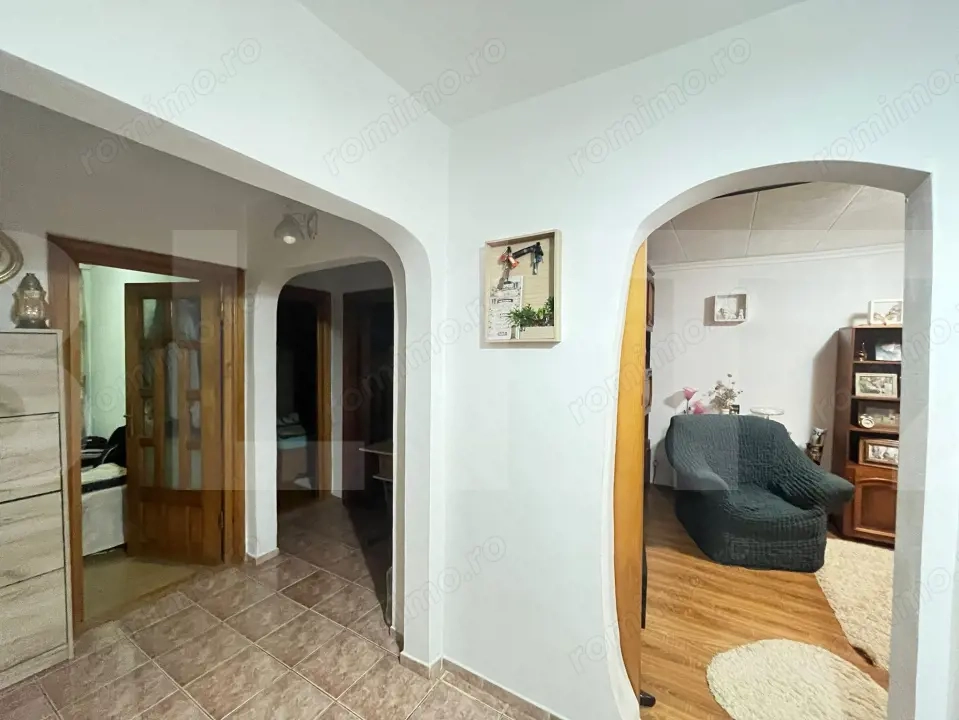 Apartament 3 camere | 54,47 mp utili | Etaj 3 | Parcare | Zona Primăverii