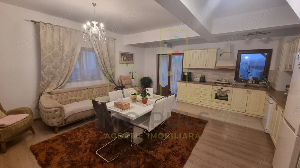 4 Camere. Mobilat si utilat. Drum asfaltat.