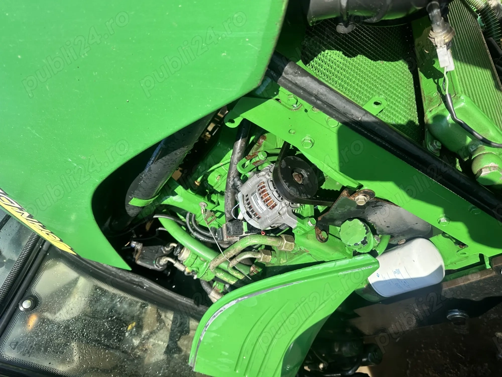 Vând john Deere 5315  din 2005. 2800 ore 
