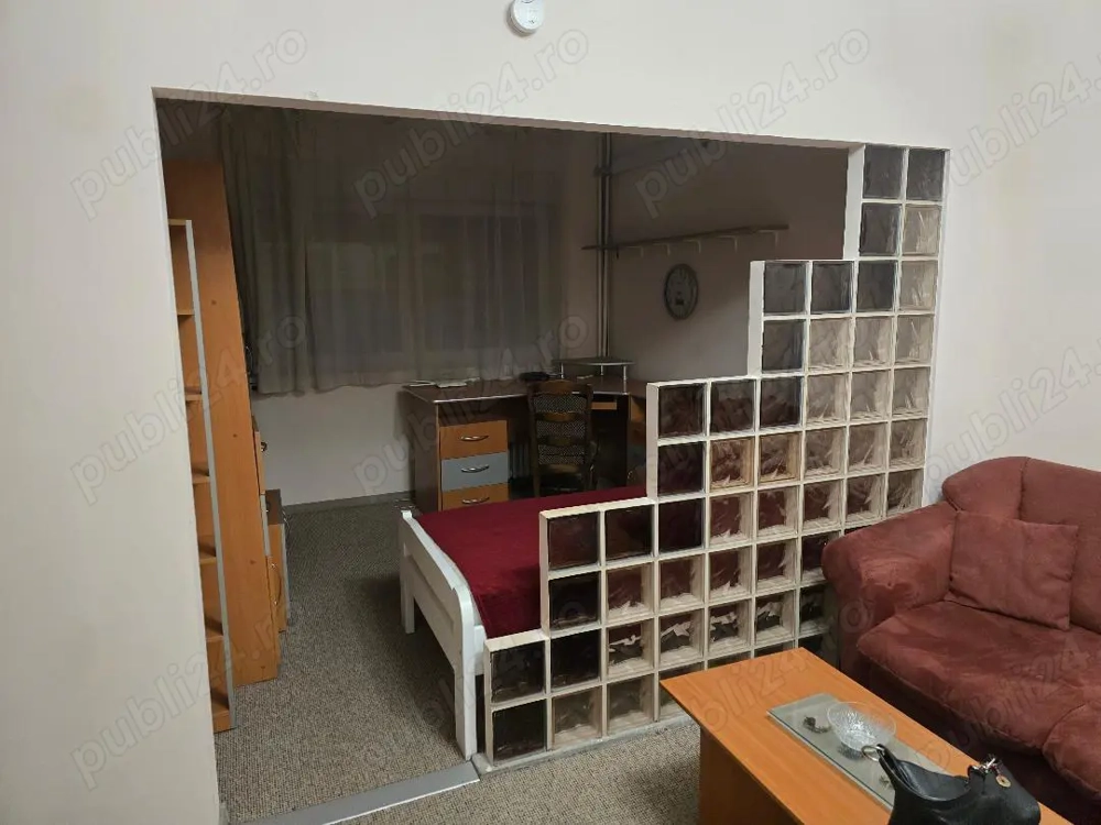 Chirie ap 3 camere ultracentral -Magheru ,2 pe palier,  mobilat, dotat, parcare