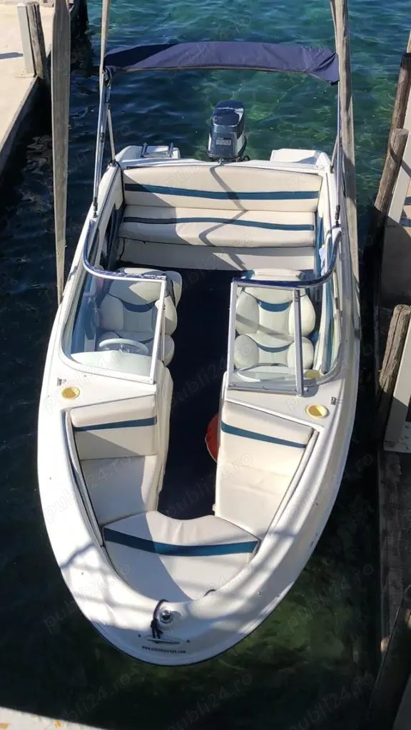 Vând barcă open completă de motor și peridoc 