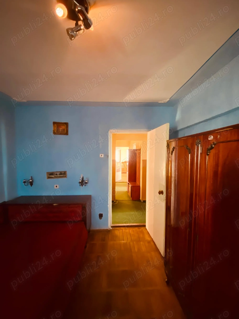 Apartament 3 camere inclusiv Garaj - 3 camere in Bărbateni decomandat Etaj 1 - Lupeni HD