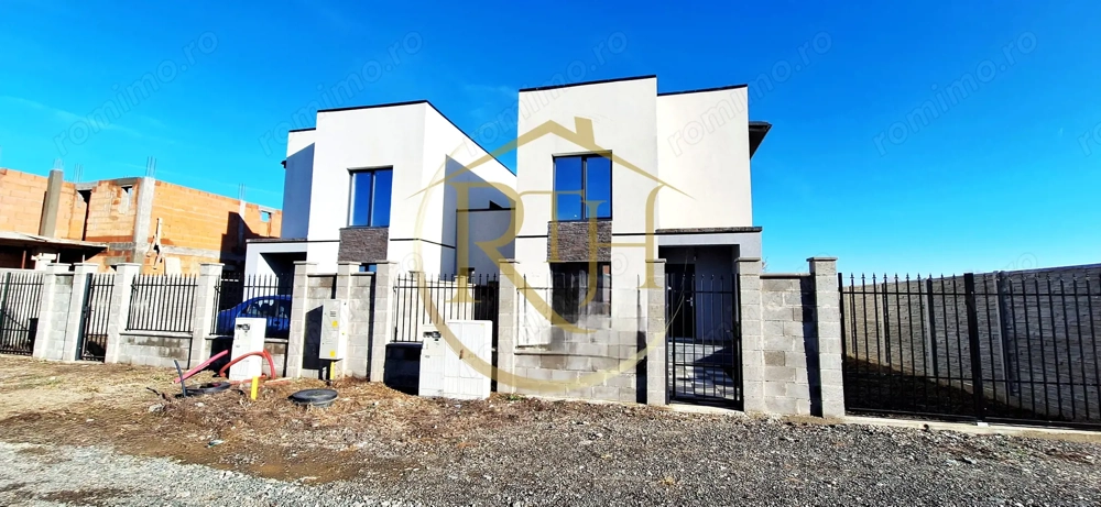 Oferim spre vanzare Case-Duplex cu 4 camere, situate in Giroc,  0% comision