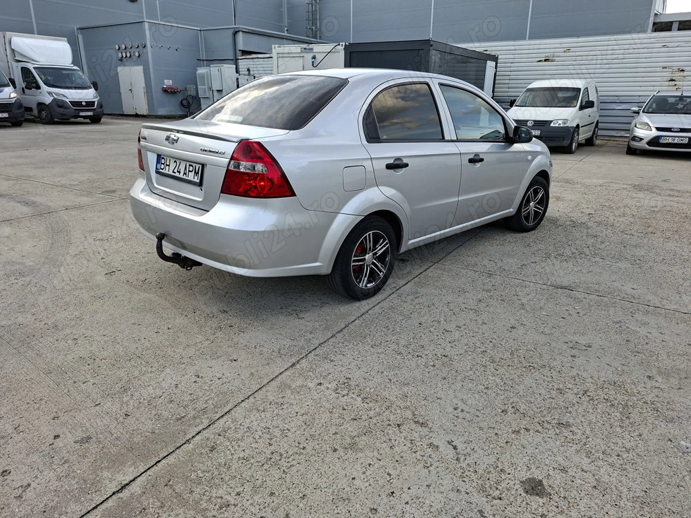 -Vând Chevrolet Aveo din 2011, 1.4 benzina-