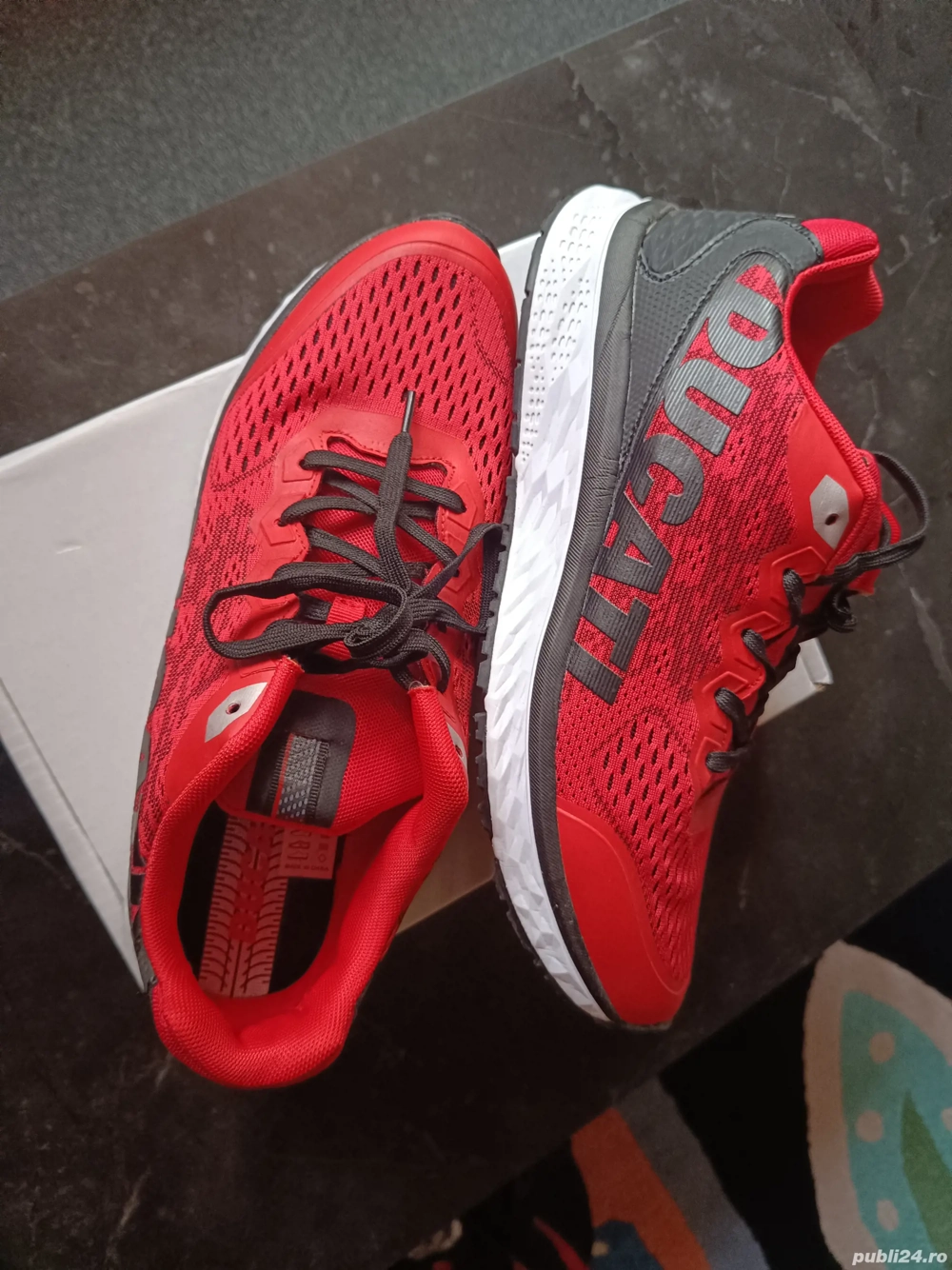 Pantofi sport DUCATI, Noi, marime 45.