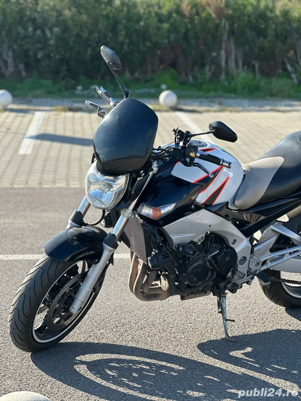 Vand Suzuki GSR 600