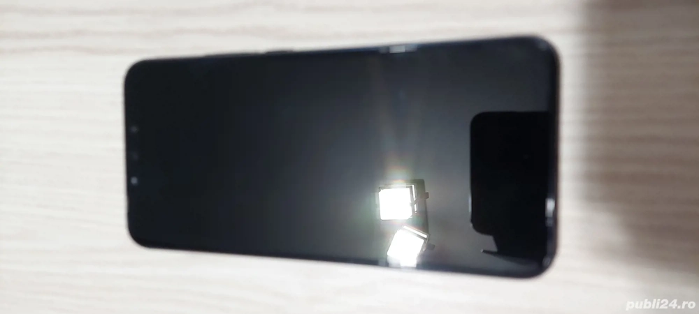 Telefon mobil Huawei Mate 20 Lite