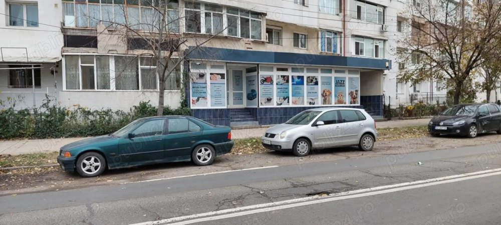 Vand Spatiu Comercial Apartament