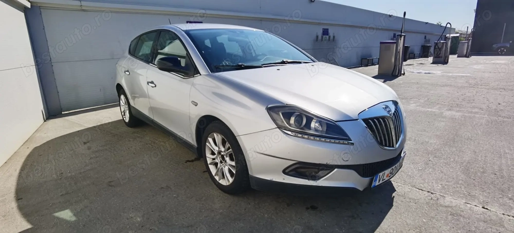 Lancia delta 2009 automata