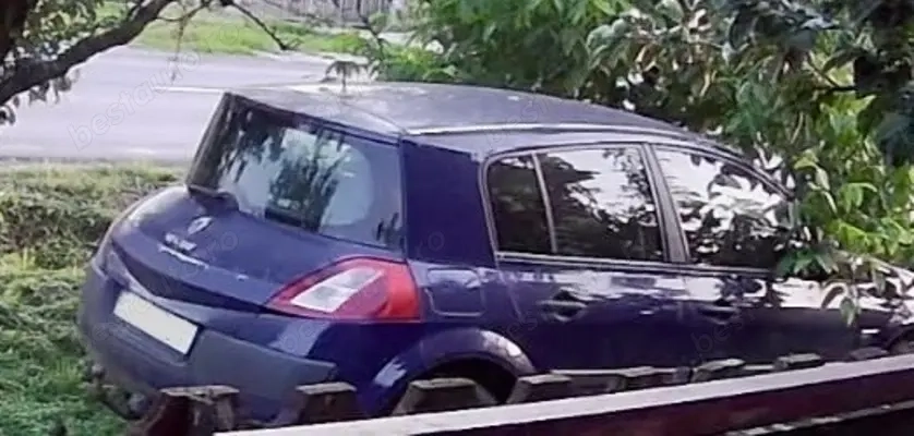 Vând sau schimb Renault Megane 2