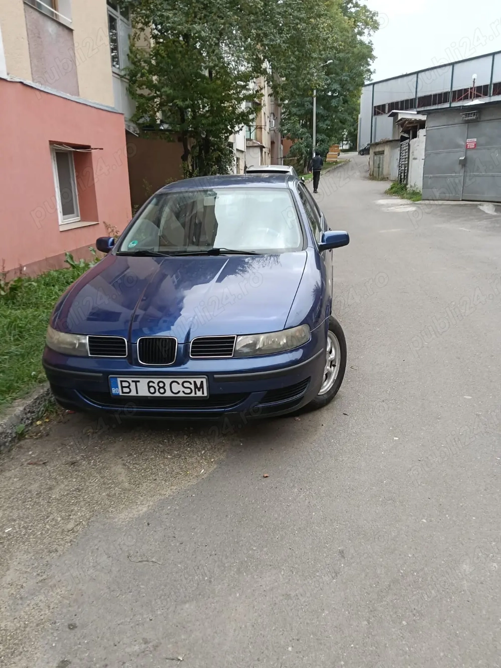 Vand Seat Toledo 2003, benzina euro4, climatizare, 890 euro negociabil