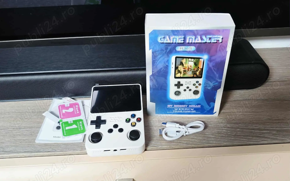 Consola retro portabila R36S 64GB 128Gb jocuri, quad core Cortex-A53
