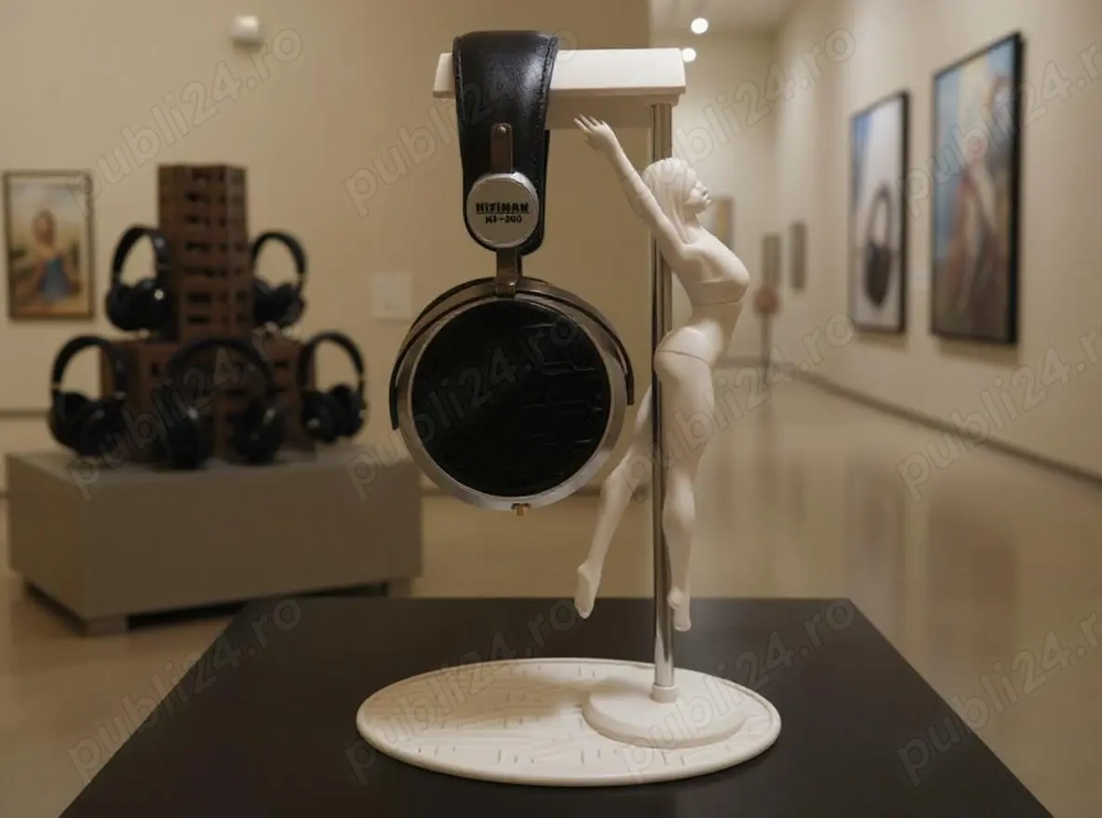 Suport modern pentru casti over-ear Balerina dansatoare