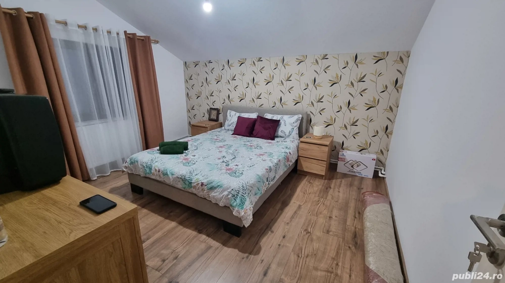 Sarata-Monteoru,Casă de vacanță 3 dormitoare & 2 livinguri ,ideală pentru 6 persoane