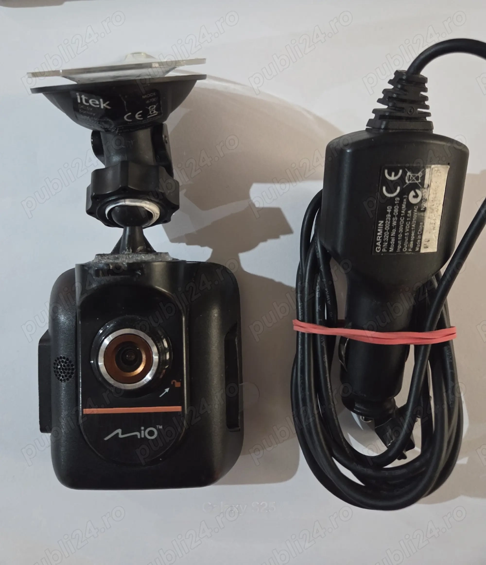 Camera auto cu GPS Mio MiVue388 Full HD cu mici probleme perfect functionala