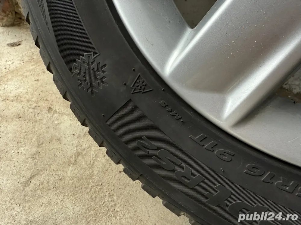 Jante Audi+Cauciucuri de iarnă M-S in stare foarte buna 