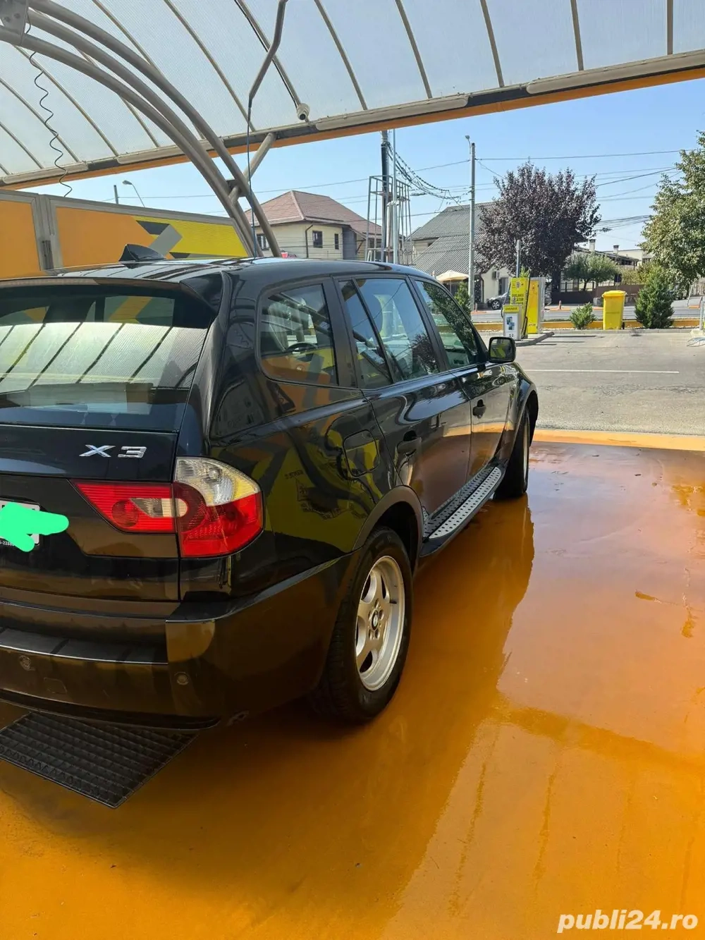 vanzare x3