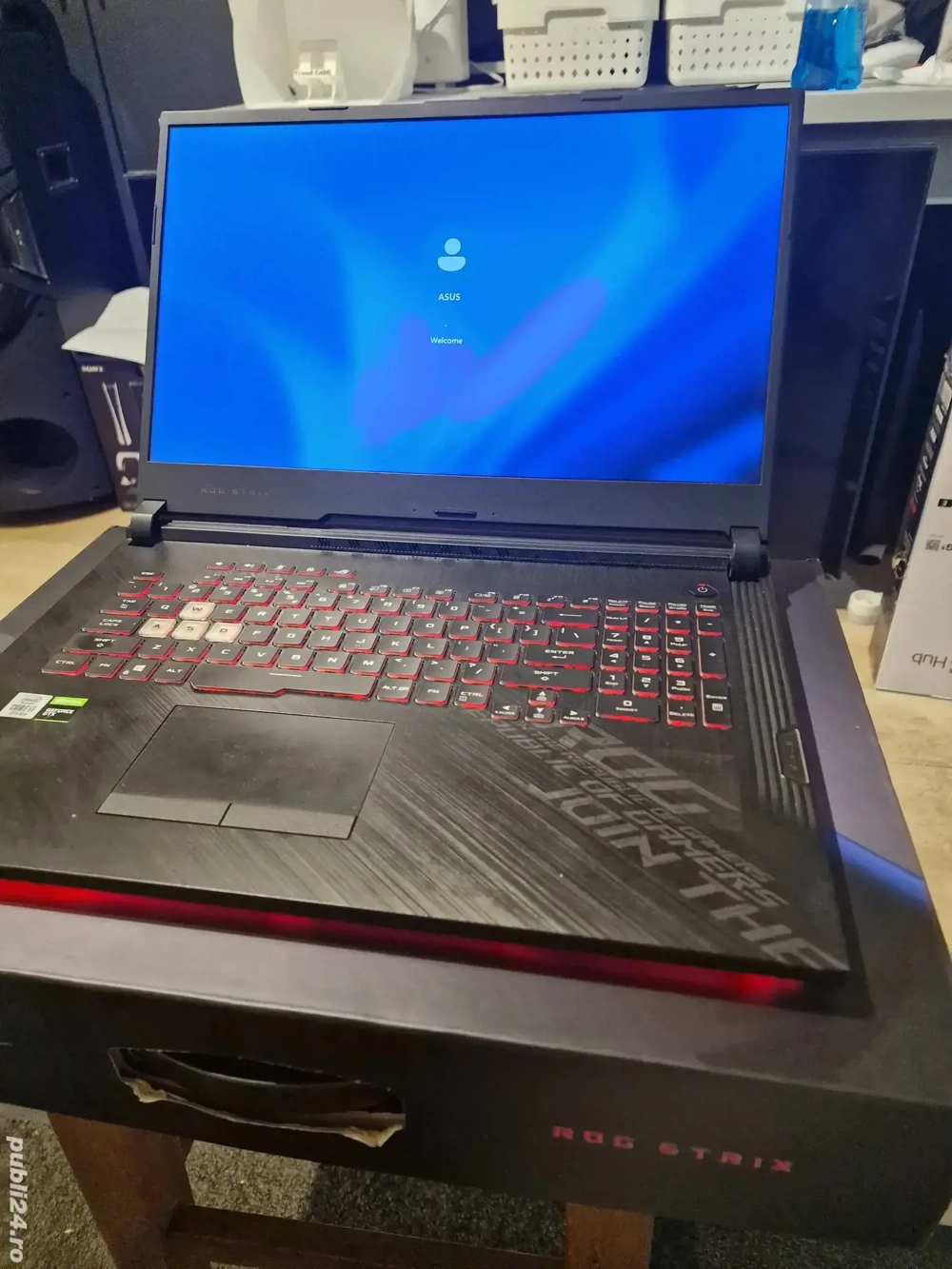 Laptop Asus Rog Strix G712L