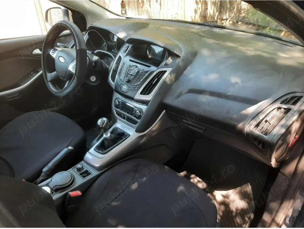 Vand FORD FOCUS 2015 - 4500 Euro (157397 km)