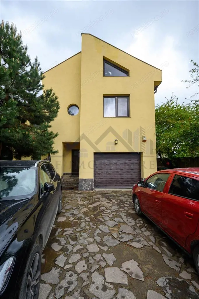 Galata platou VILA LUX P+M S.U=207 TEREN=806mp zona linistita