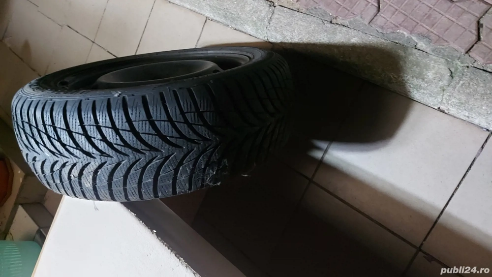 Vand rezerva noua cu janta.