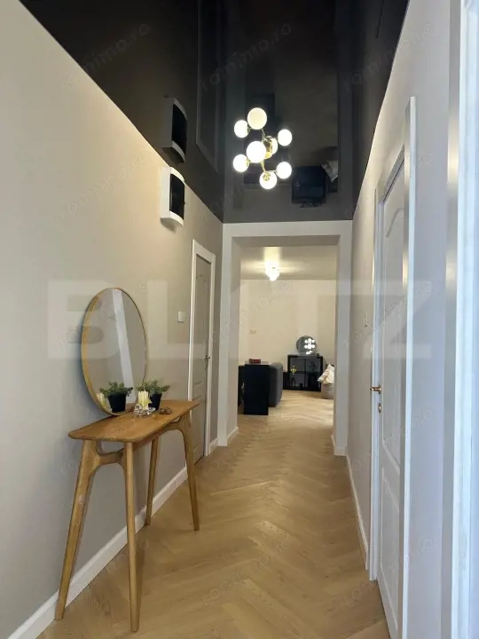 Casǎ finisata modern,  la cheie, vis-a-vis de Spitalul Județean