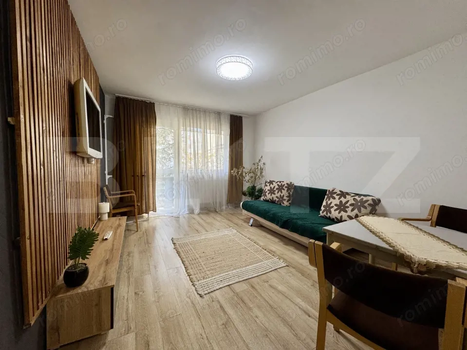 Vand apartament, 40 mp renovat si complet mobilat, Sighisoara