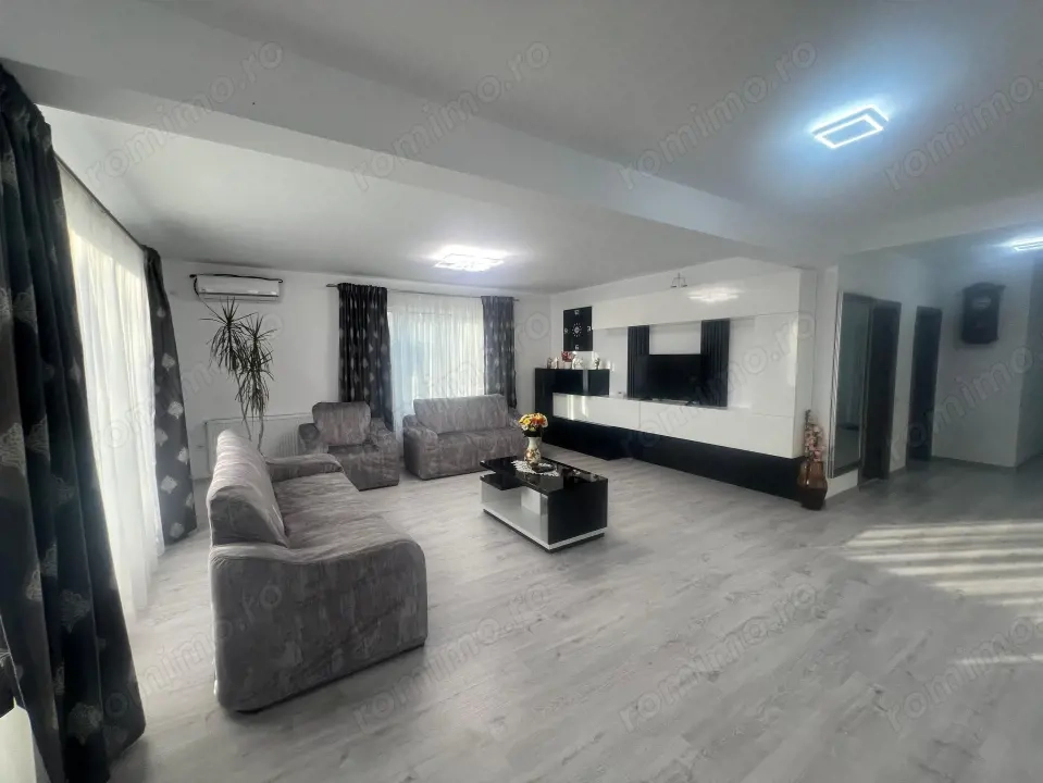 Costinesti casa moderna la sol an constructie 2024 teren 609 mp