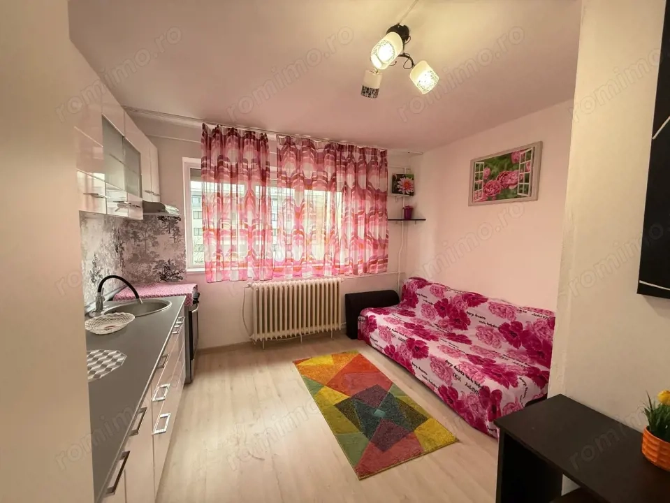 Apartament cu o camera, 20 mp - Soarelui