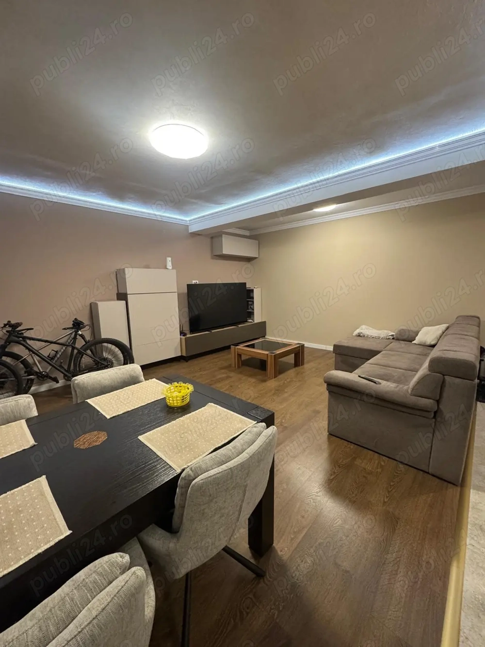 Apartament 2 camere nou, mobiltat si utilat, cu parcare inclusa